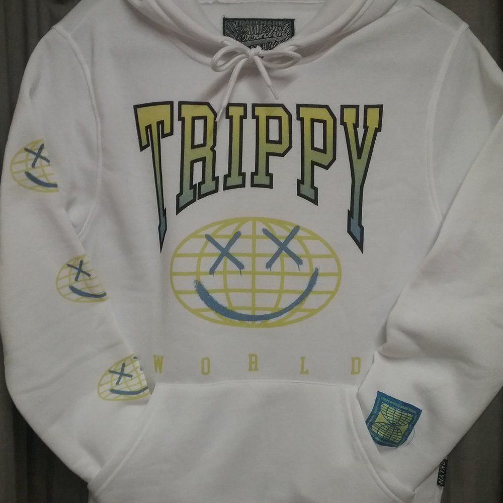 Trippy white sweatshirt by Brooklyn Cloth NWT sz:small